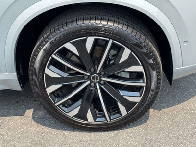 2026 Volvo XC90 Ultra, B6 AWD Gas (mild hybrid), Gasoline, Bright, 7 Seats