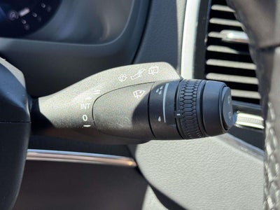 2024 Volvo XC90 B6 Ultimate Bright Theme 7-Seater