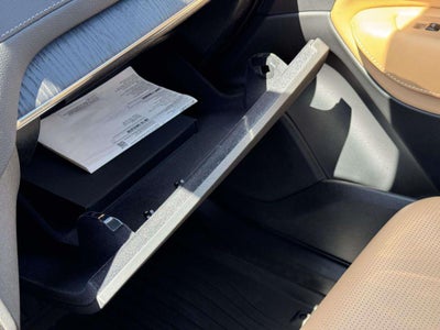 2024 Volvo XC90 B6 Ultimate Bright Theme 7-Seater