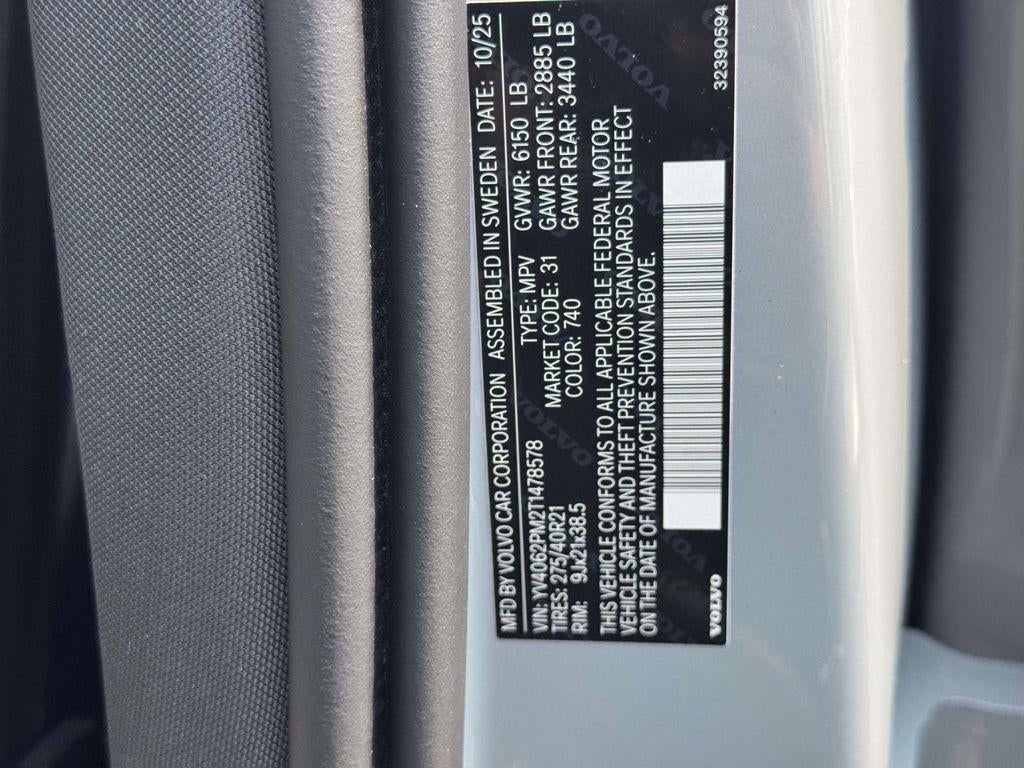 2026 Volvo XC90 Ultra Dark Theme, B6 AWD Gas (mild hybrid), Gasoline, 7 Seats