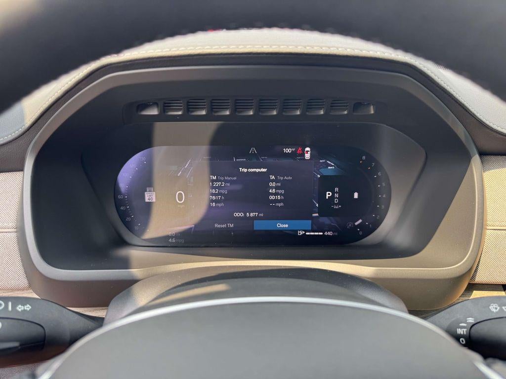 2026 Volvo XC90 Ultra Dark Theme, B6 AWD Gas (mild hybrid), Gasoline, 7 Seats
