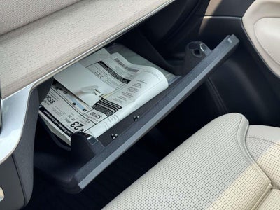 2026 Volvo XC90 Ultra Dark Theme, B6 AWD Gas (mild hybrid), Gasoline, 7 Seats