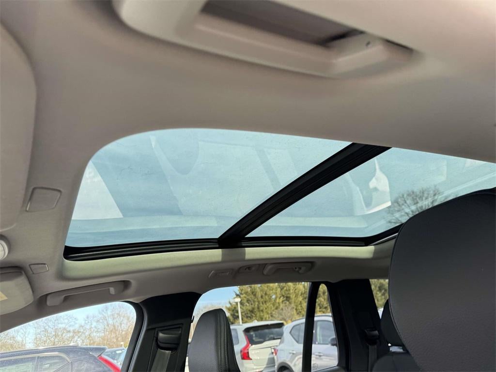 2023 Volvo XC90 B6 Plus 7-Seater