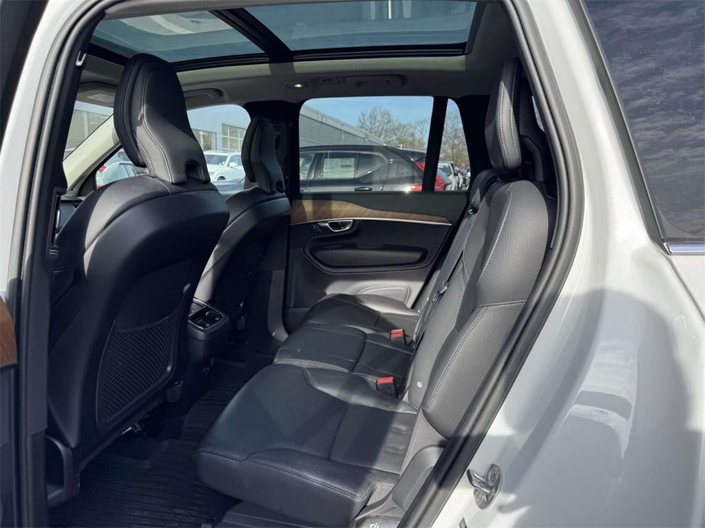 2023 Volvo XC90 B6 Plus 7-Seater