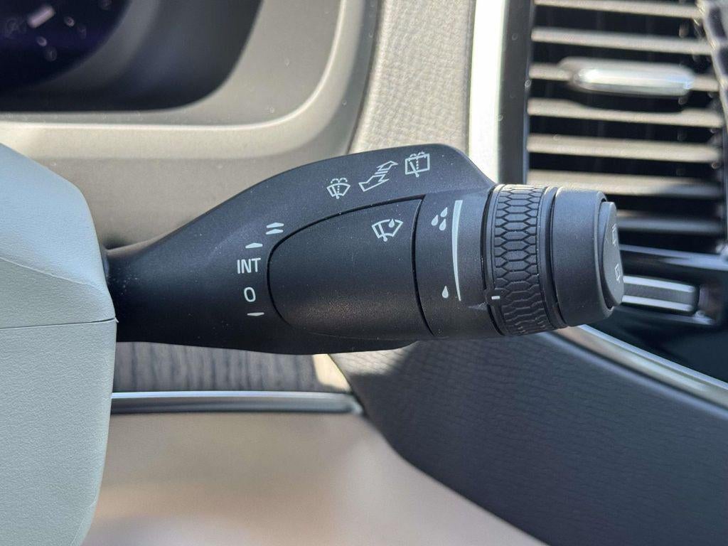 2023 Volvo XC90 B6 Plus 7-Seater