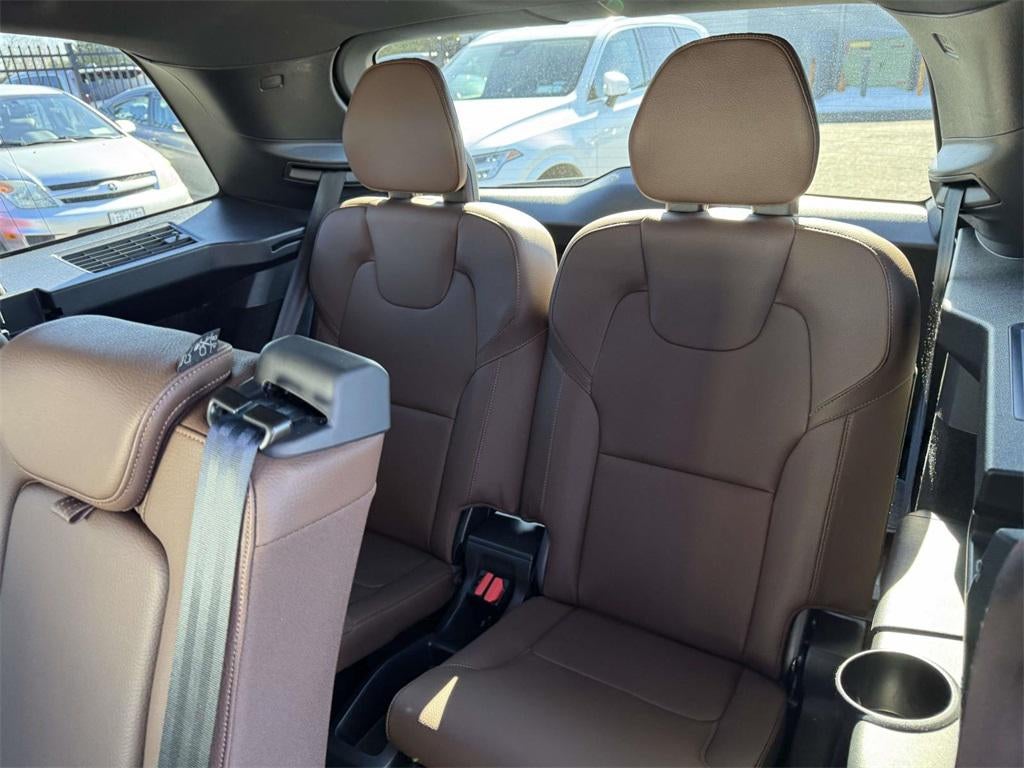 2023 Volvo XC90 B6 Plus 7-Seater