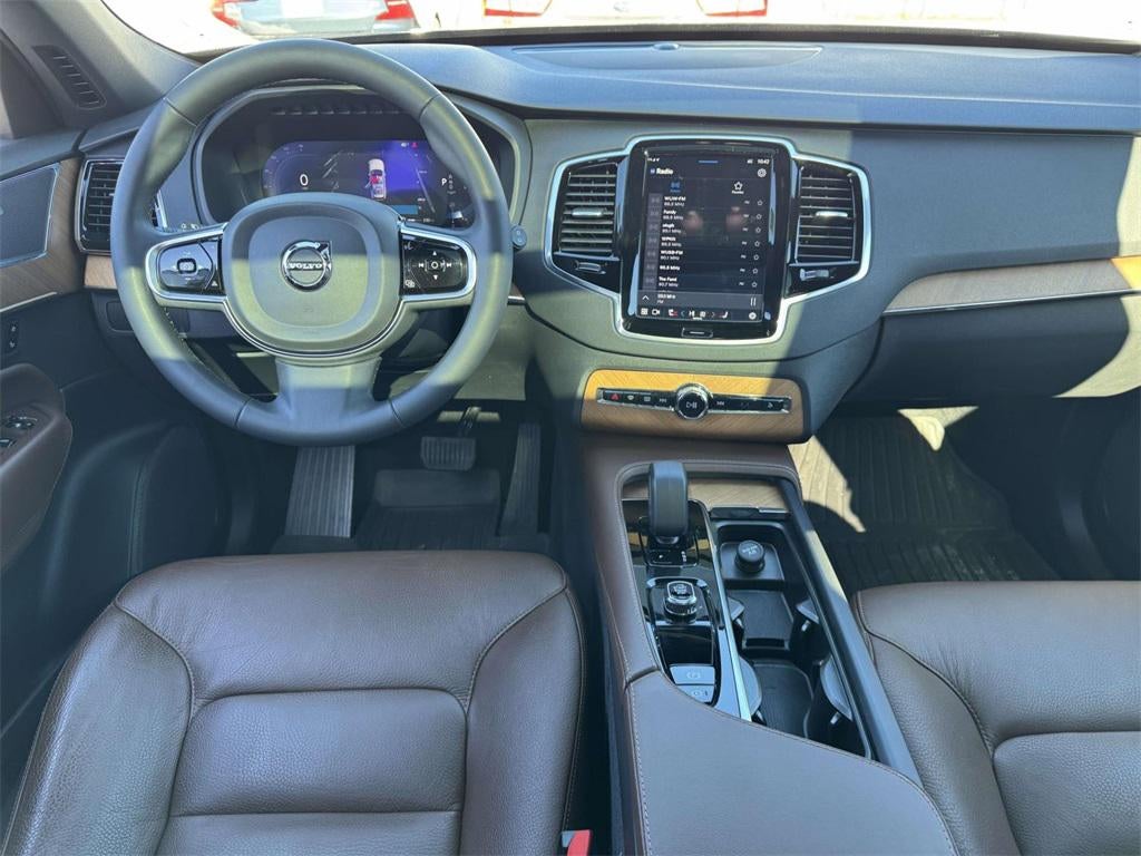 2023 Volvo XC90 B6 Plus 7-Seater