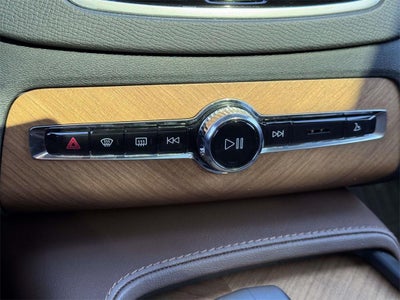 2023 Volvo XC90 B6 Plus 7-Seater