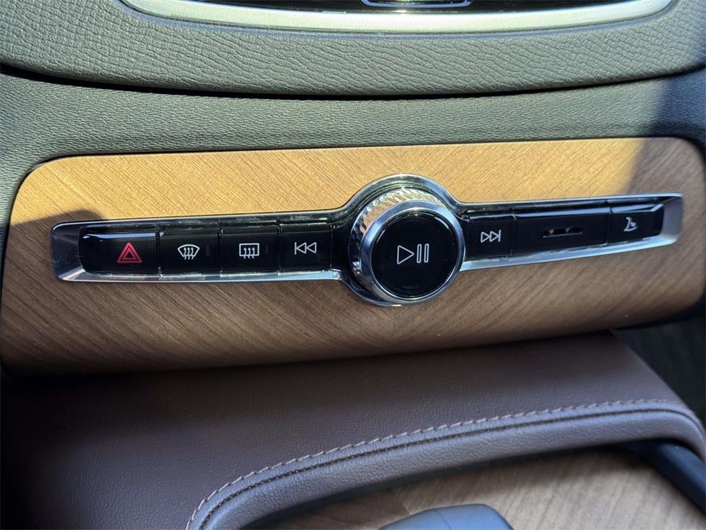 2023 Volvo XC90 B6 Plus 7-Seater