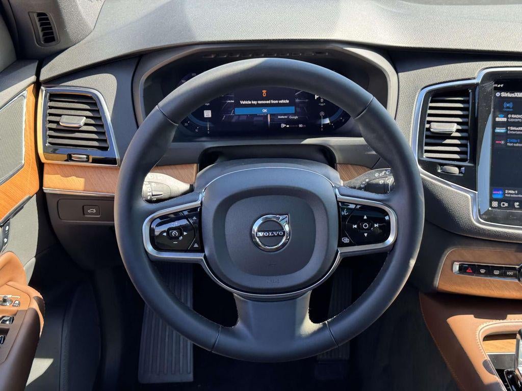 2023 Volvo XC90 B6 Plus 7-Seater