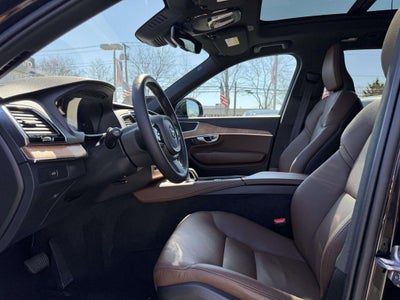 2023 Volvo XC90 B6 Plus 7-Seater