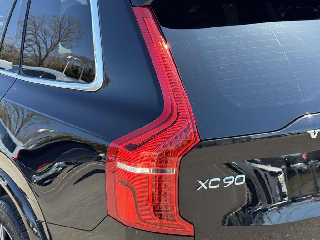 2023 Volvo XC90 B6 Plus 7-Seater