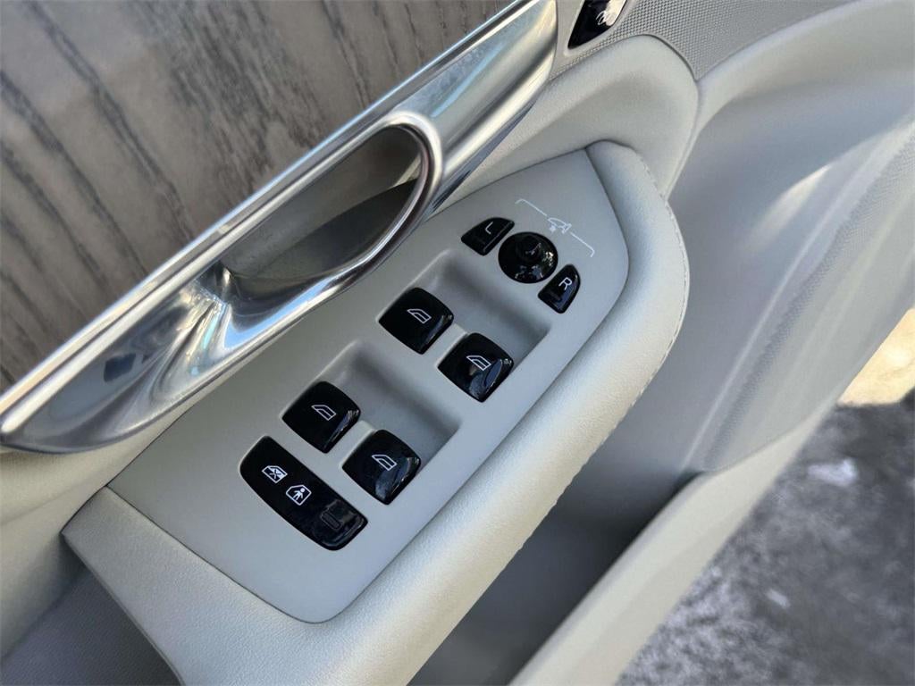 2023 Volvo XC90 B6 Plus 7-Seater