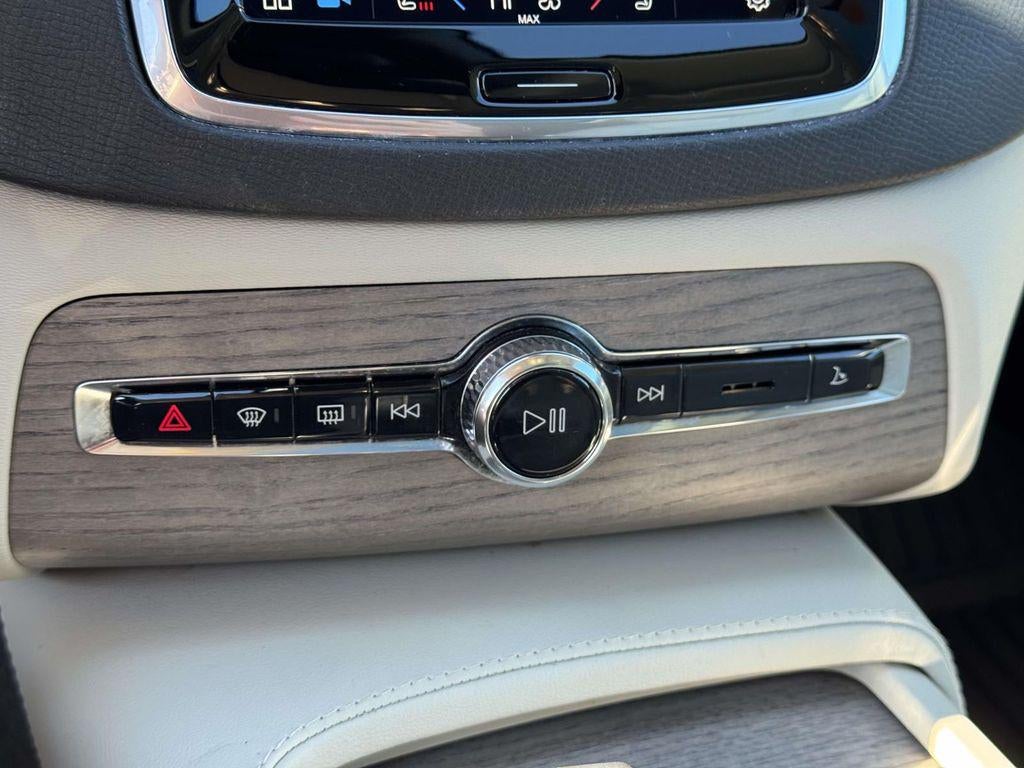 2023 Volvo XC90 B6 Plus 7-Seater