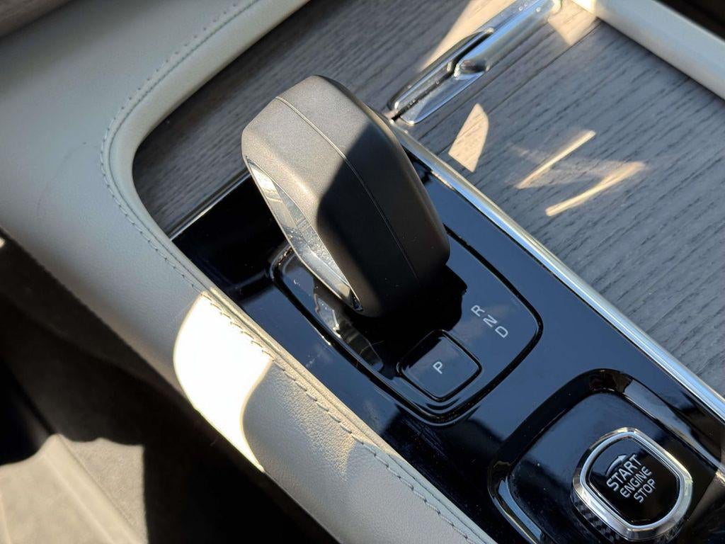 2023 Volvo XC90 B6 Plus 7-Seater