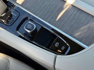 2023 Volvo XC90 B6 Plus 7-Seater