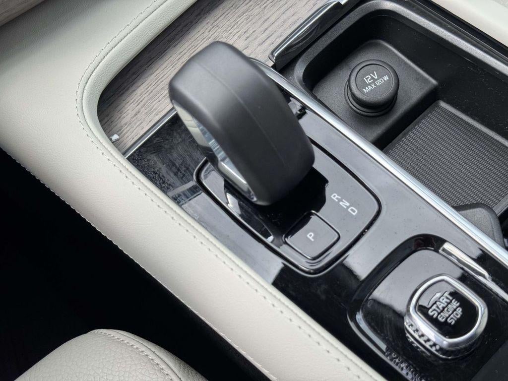 2023 Volvo XC90 B6 Plus 7-Seater
