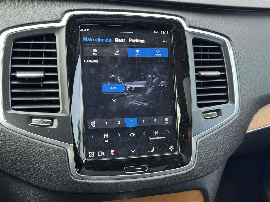 2023 Volvo XC90 B6 Core