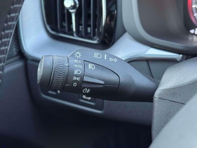 2020 Volvo XC60 T5 Momentum