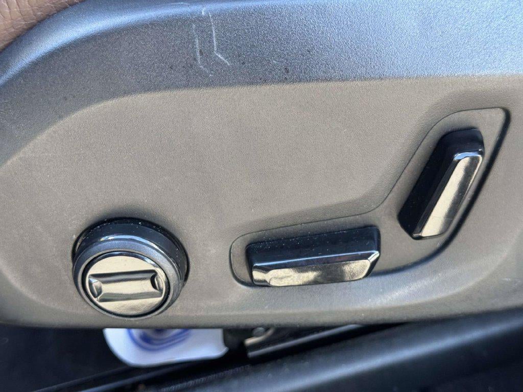 2021 Volvo XC60 T5 Momentum
