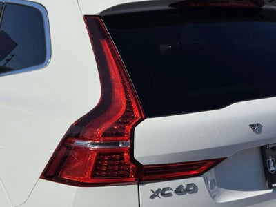 2021 Volvo XC60 T5 Momentum