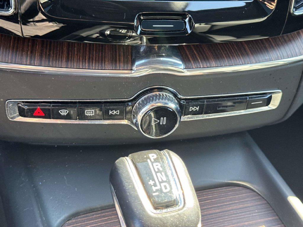 2020 Volvo XC60 T5 Inscription