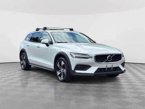 2020 Volvo V60 Cross Country T5