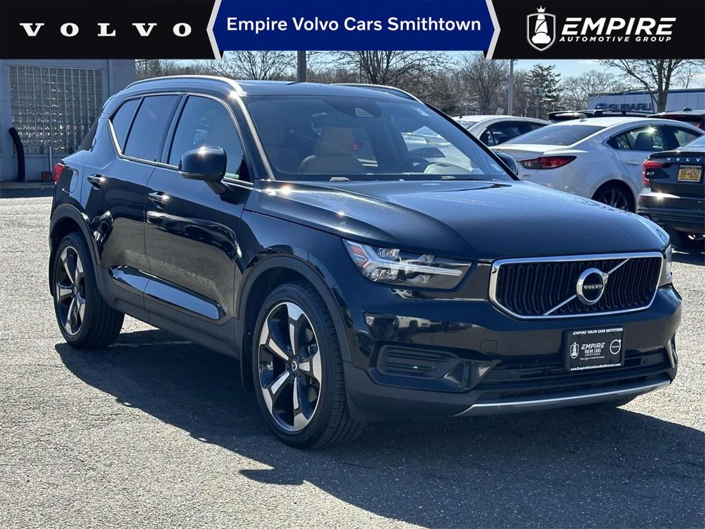 2019 Volvo XC40 T5 Momentum