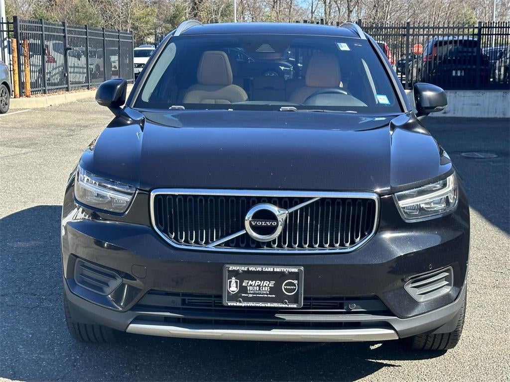 2019 Volvo XC40 T5 Momentum