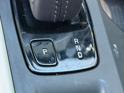2021 Volvo XC40 T5 Momentum