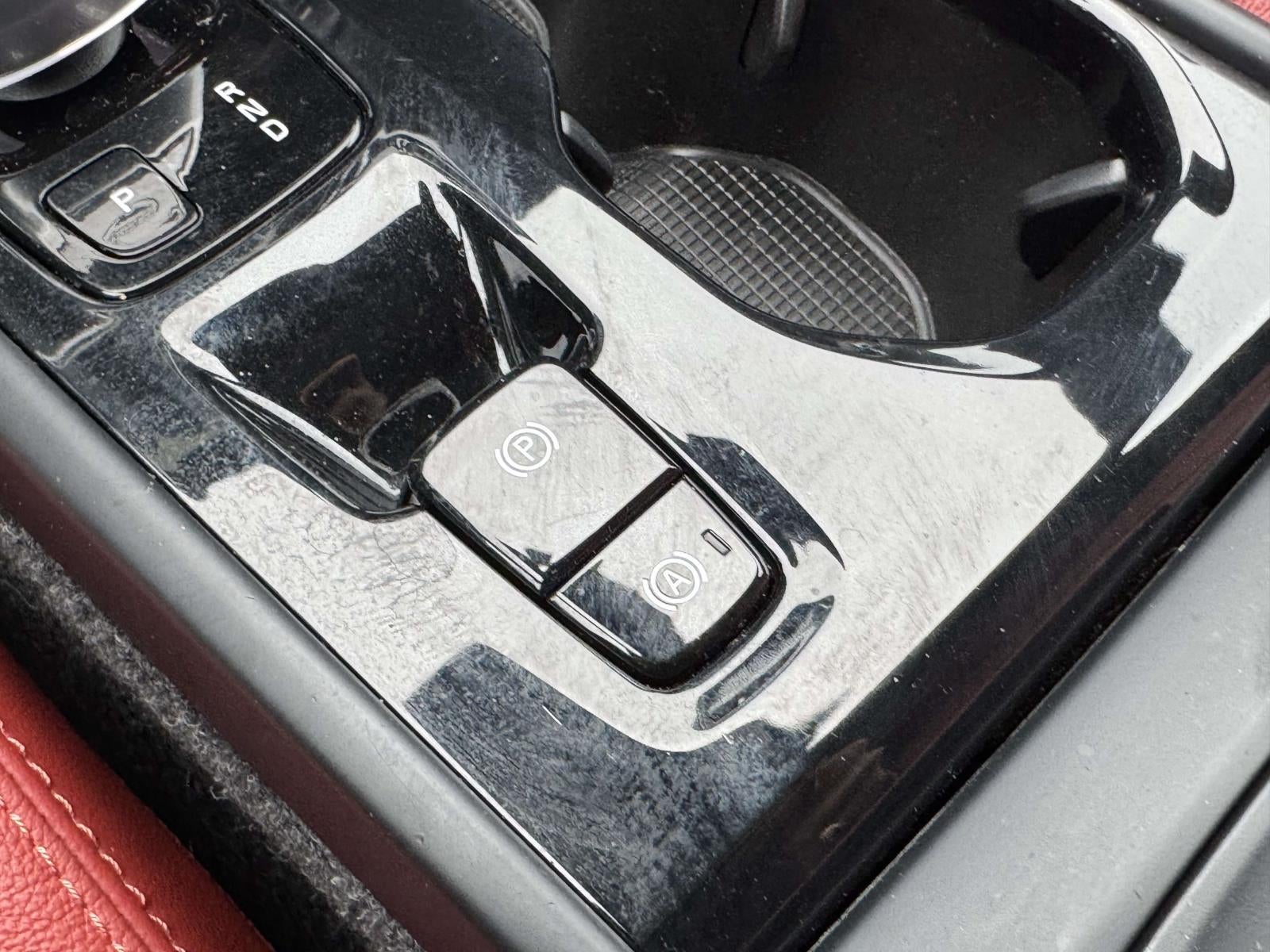 2019 Volvo XC40 T5 Inscription