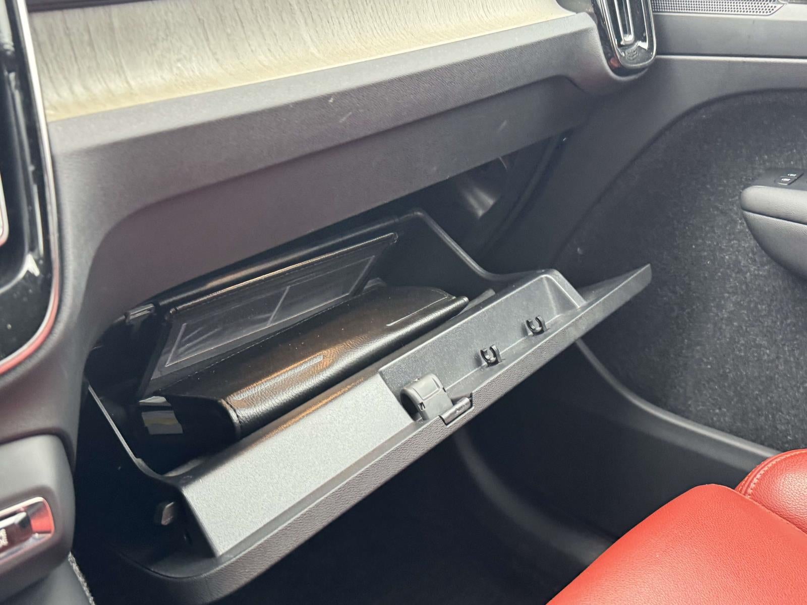 2019 Volvo XC40 T5 Inscription