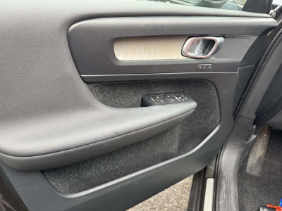 2019 Volvo XC40 T5 Inscription
