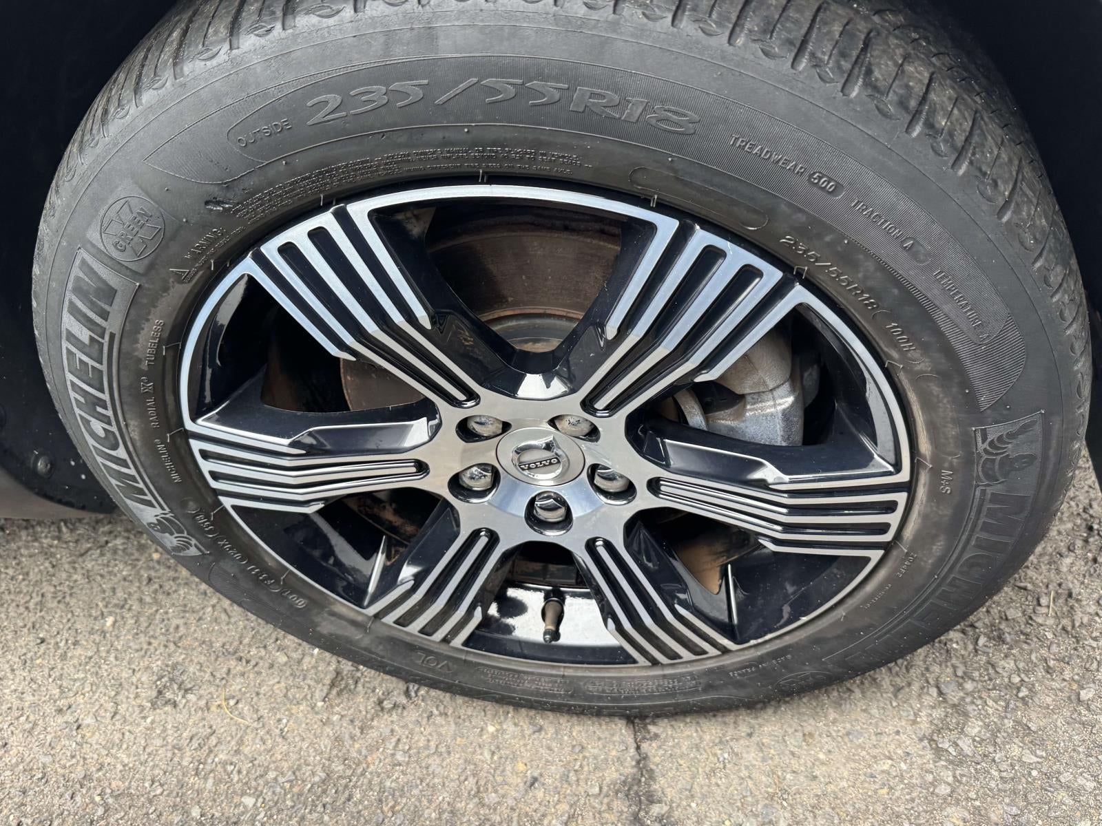 2019 Volvo XC40 T5 Inscription