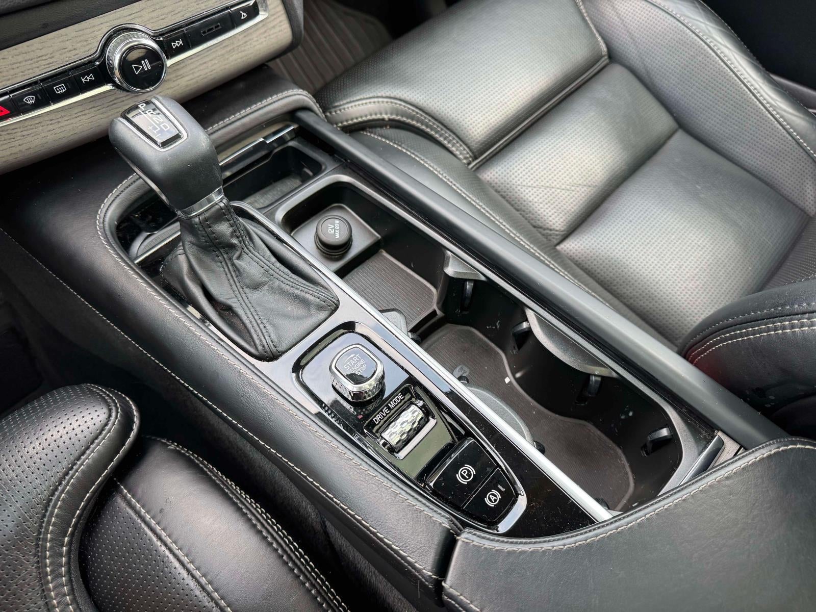 2020 Volvo XC90 T6 Inscription 6 Passenger