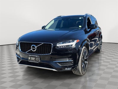 2019 Volvo XC90 T6 Momentum
