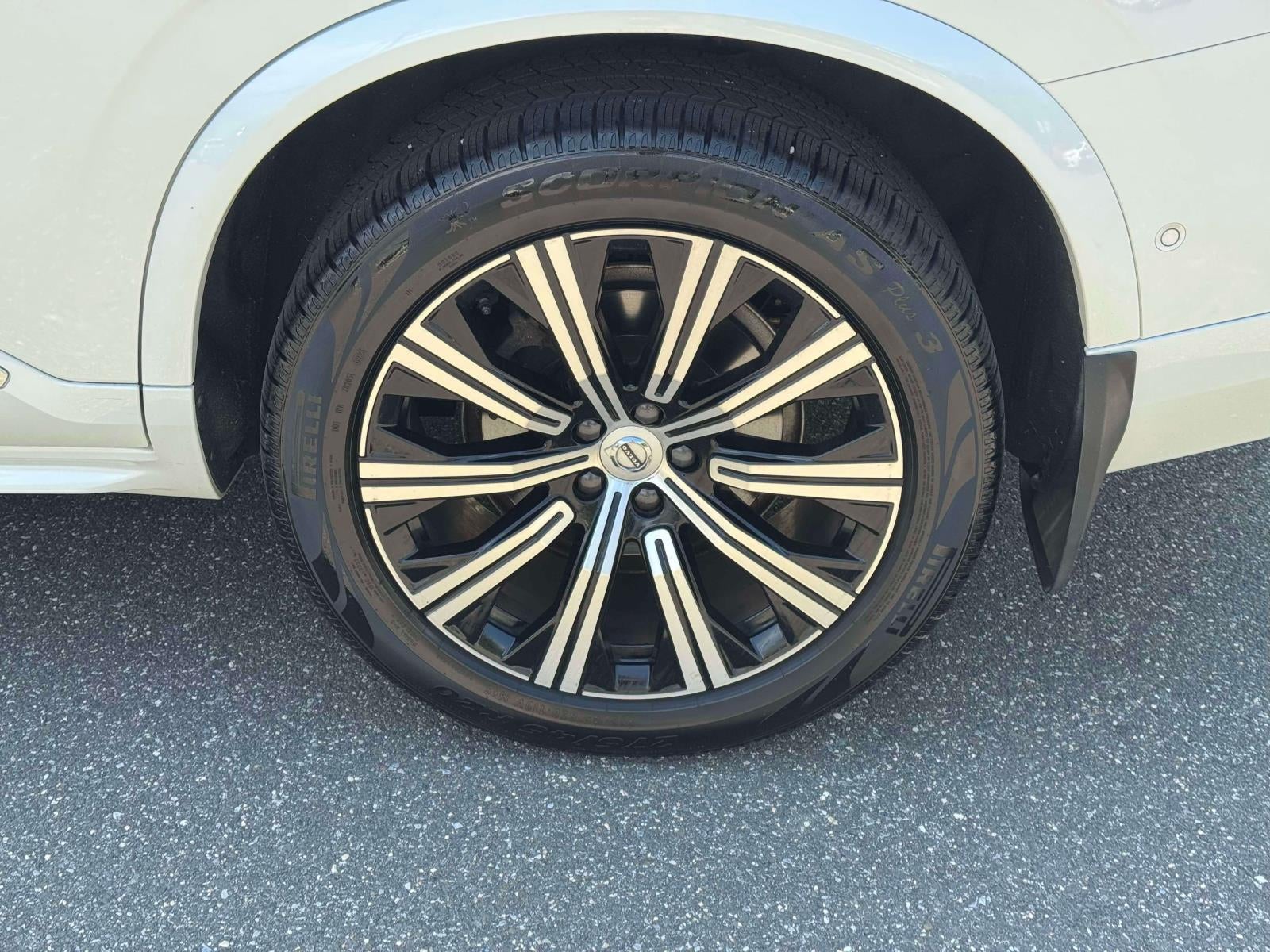 2020 Volvo XC90 T6 Inscription 7 Passenger