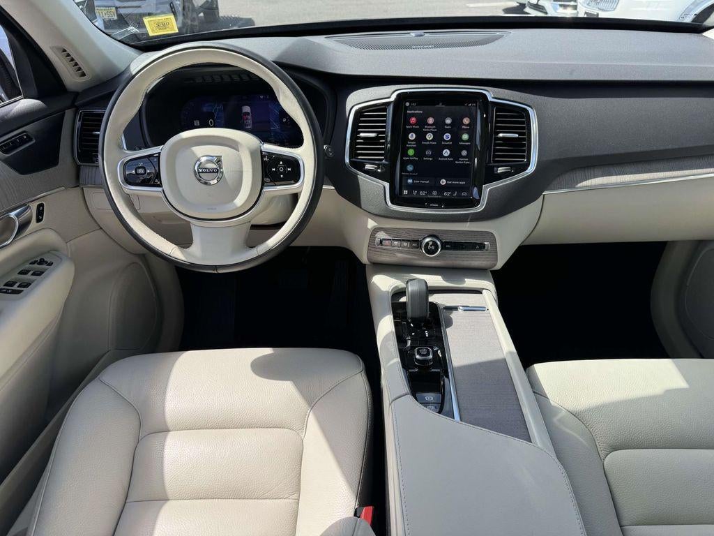 2024 Volvo XC90 Recharge Plug-In Hybrid T8 Plus Bright Theme 7-Seater