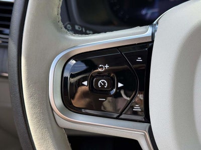 2024 Volvo XC90 Recharge Plug-In Hybrid T8 Plus Bright Theme 7-Seater