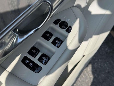 2024 Volvo XC90 Recharge Plug-In Hybrid T8 Plus Bright Theme 7-Seater