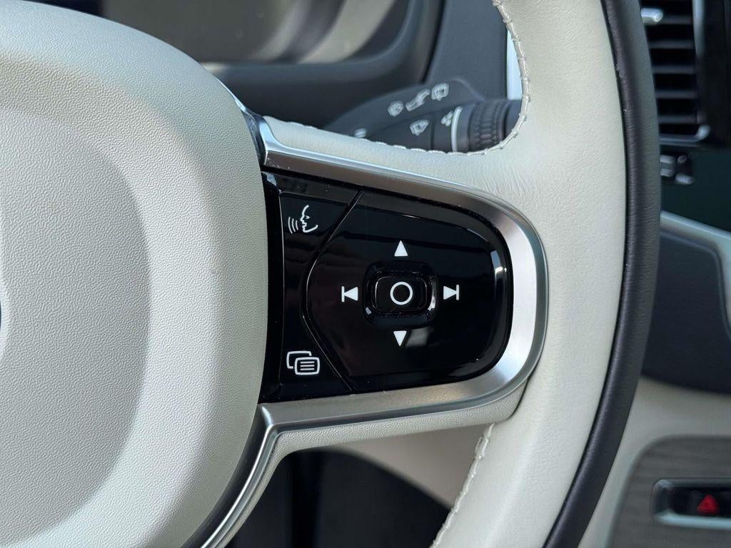 2024 Volvo XC90 Recharge Plug-In Hybrid T8 Plus Bright Theme 7-Seater