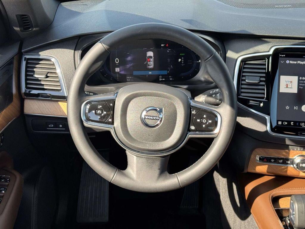 2024 Volvo XC90 Recharge Plug-In Hybrid T8 Plus Bright Theme 7-Seater