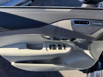 2024 Volvo XC90 Recharge Plug-In Hybrid T8 Ultimate Bright Theme 7-Seater