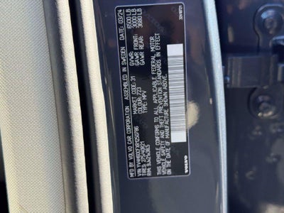 2024 Volvo XC90 Recharge Plug-In Hybrid T8 Ultimate Bright Theme 7-Seater