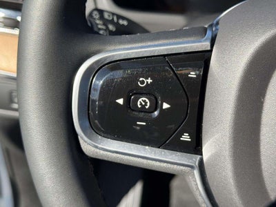 2023 Volvo XC90 Recharge Plug-In Hybrid T8 Plus Bright Theme 7-Seater