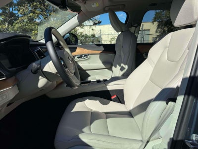 2022 Volvo XC90 Recharge Plug-In Hybrid T8 Inscription Expression Extended Range 7P