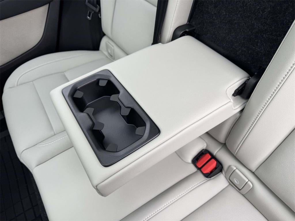 2026 Volvo XC90 Plug-In Hybrid T8 Plus 6-Seater