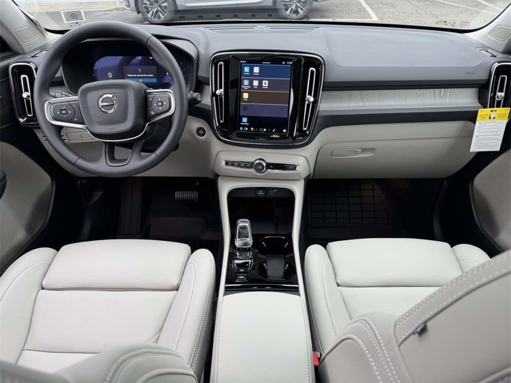 2026 Volvo XC90 Plug-In Hybrid T8 Plus 6-Seater