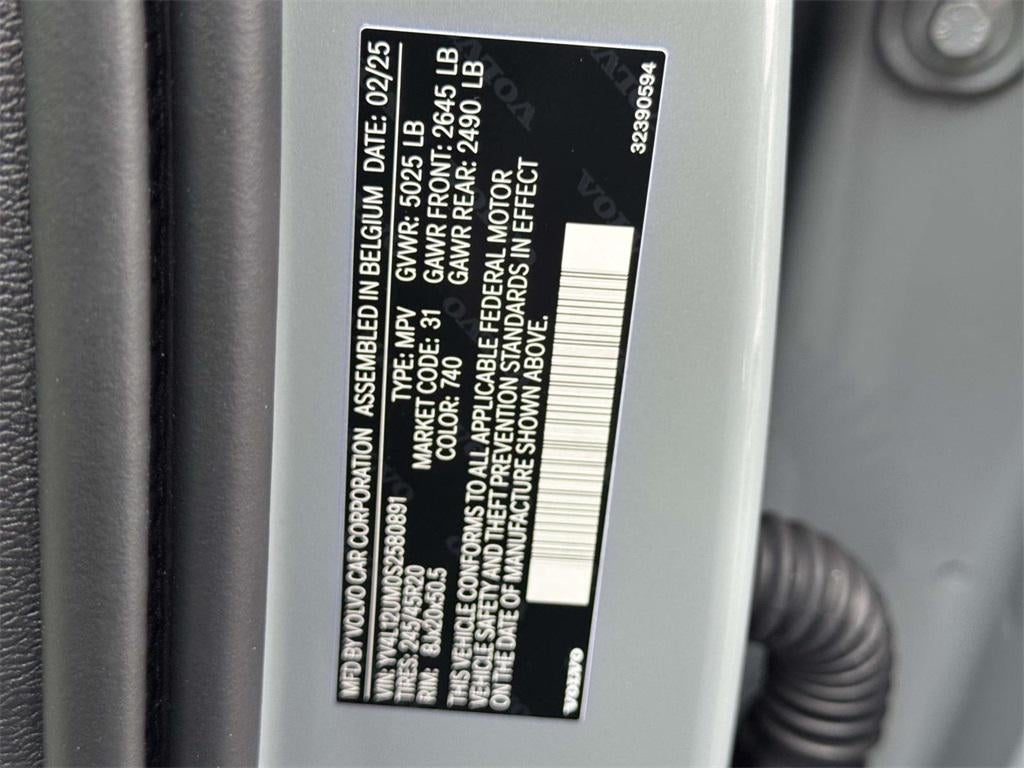 2026 Volvo XC90 Plug-In Hybrid T8 Plus 6-Seater