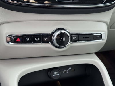 2026 Volvo XC90 Plug-In Hybrid T8 Plus 6-Seater